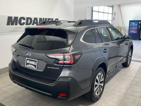 Certified 2025 Subaru Outback Premium w/ Popular Package #1A image 4