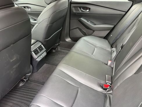 Used 2025 Honda Accord Sport image 4