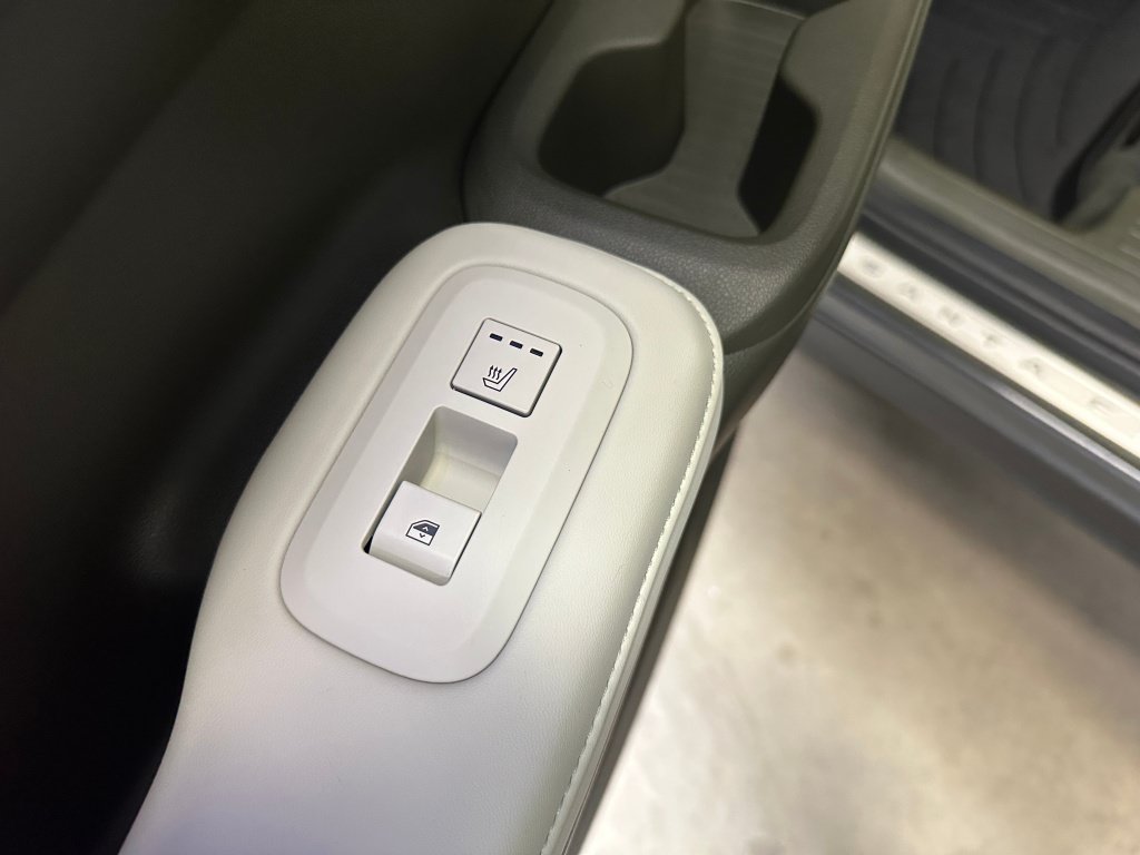 Used 2024 Hyundai Santa Fe Calligraphy FWD image 22