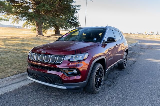 Used 2022 Jeep Compass Limited AWD/4WD image 1