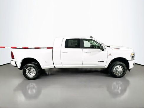 New 2026 RAM 3500 Longhorn AWD/4WD image 8