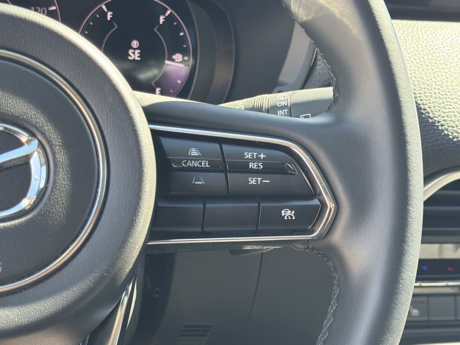 Used 2024 MAZDA CX-90 Plug-In Hybrid w/ Preferred AWD/4WD image 10