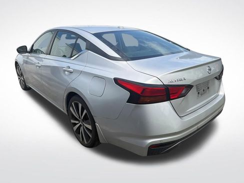 Used 2020 Nissan Altima 2.5 SR FWD image 5