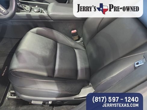 Used 2019 MAZDA MAZDA3 AWD Sedan w/ Preferred Package image 7