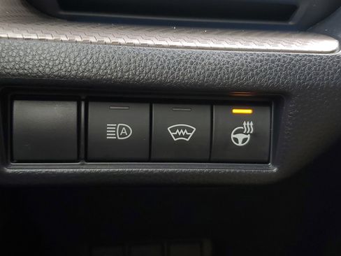 Certified 2025 Toyota Prius Limited image 29