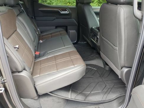New 2026 Chevrolet Silverado 1500 High Country w/ High Country Premium Package AWD/4WD image 34