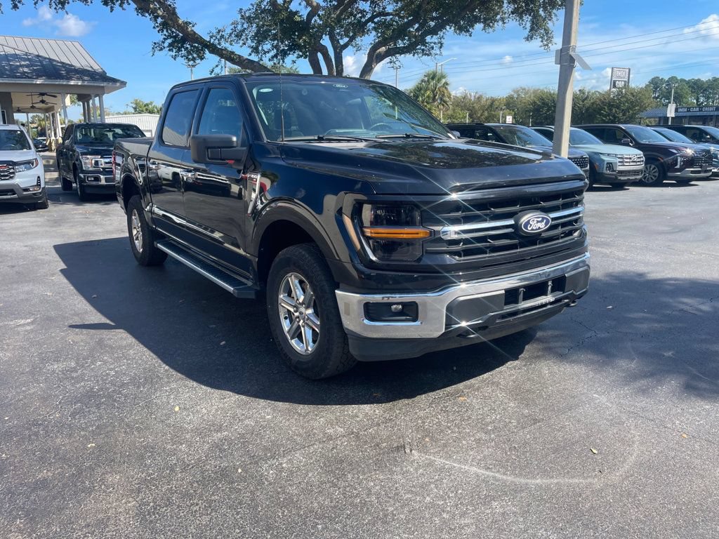 Used 2025 Ford F150 XLT w/ Equipment Group 301A Standard AWD/4WD image 8