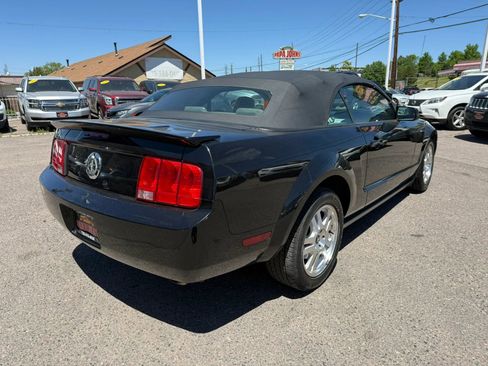 Used 2007 Ford Mustang Convertible RWD image 8