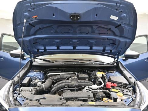Certified 2024 Subaru Crosstrek 2.0i Premium image 9