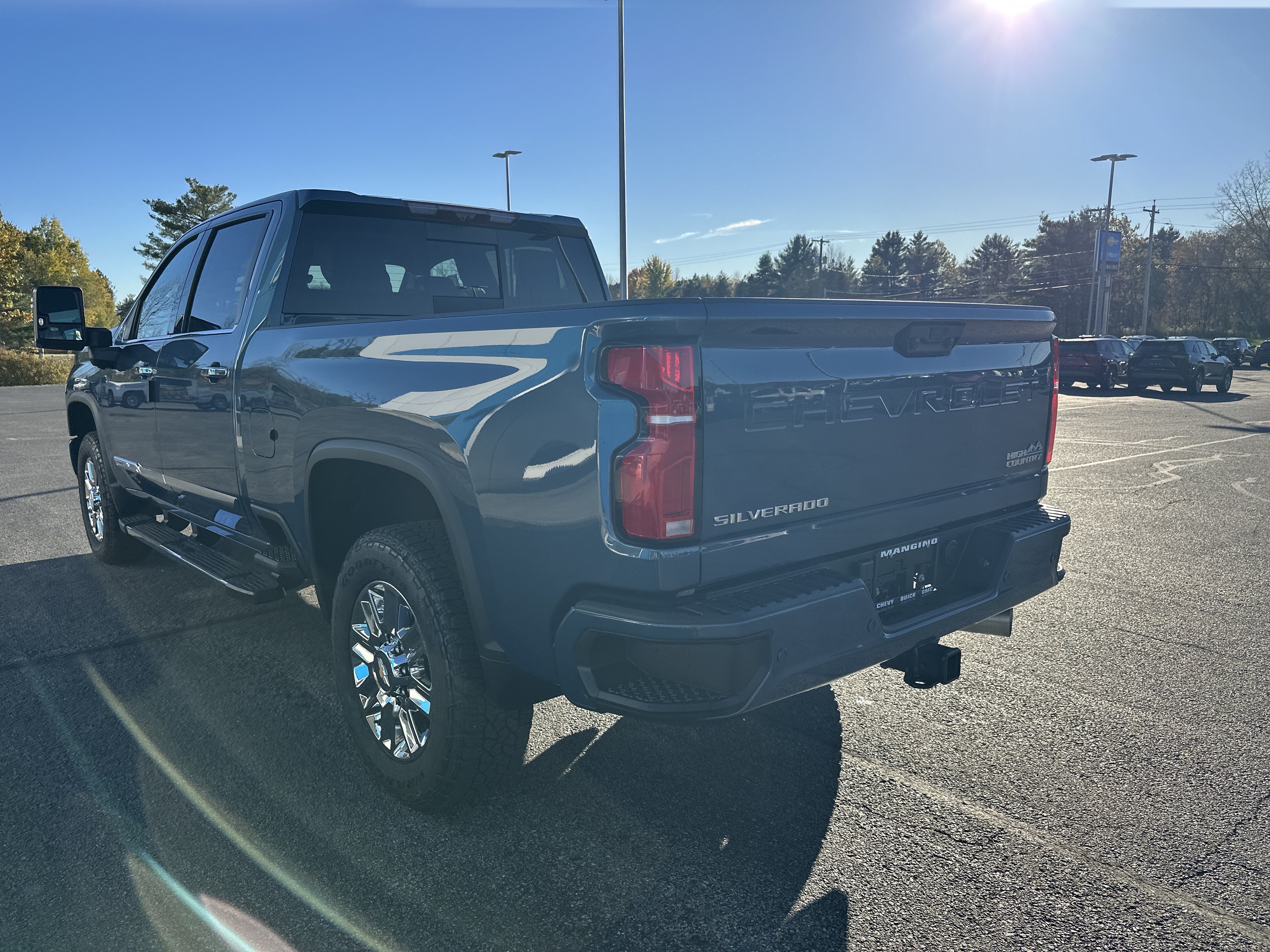 New 2026 Chevrolet Silverado 2500 High Country w/ High Country Premium Package AWD/4WD image 7