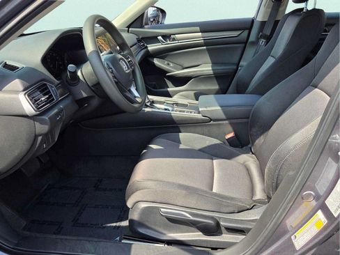 Used 2022 Honda Accord LX image 11