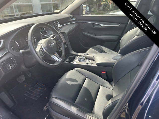 Certified 2025 INFINITI QX50 Luxe AWD/4WD image 5