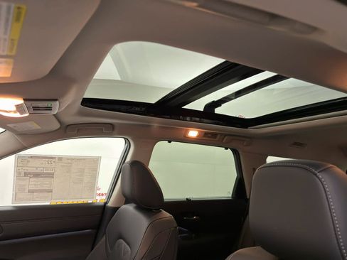 New 2026 Nissan Pathfinder Platinum AWD/4WD image 15