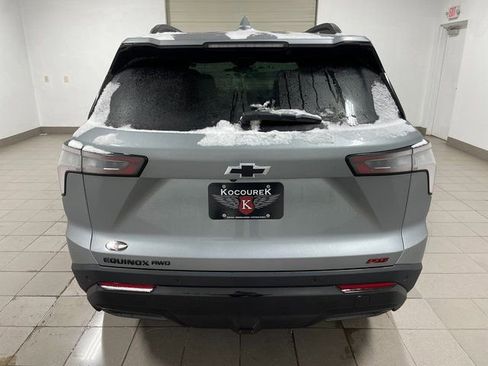 New 2026 Chevrolet Equinox RS w/ LPO, Floor Liner Package image 5