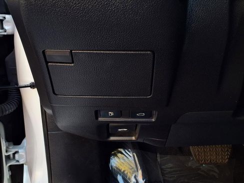 Used 2022 Lexus ES 300h 300h image 14