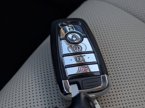 New 2026 Lincoln Corsair Reserve image 29