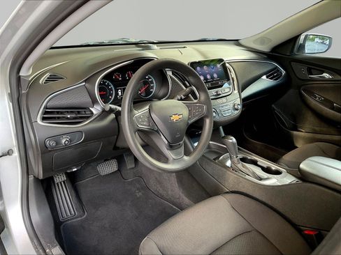 Used 2020 Chevrolet Malibu LT w/ Redline Edition FWD image 16