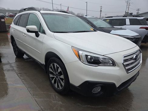 Used 2016 Subaru Outback 2.5i Limited image 1
