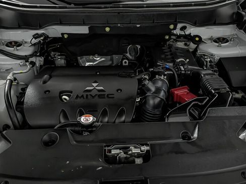 Used 2022 Mitsubishi Outlander Sport ES AWD/4WD image 12