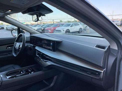 Used 2025 Nissan Murano SL w/ Cargo Package AWD/4WD image 19