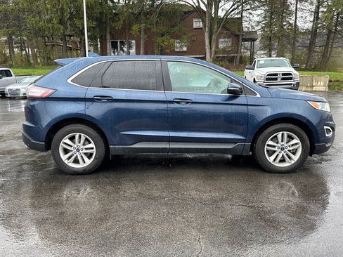 Used 2017 Ford Edge SEL w/ Cargo Accessory Package AWD/4WD image 2