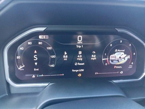 New 2026 GMC Sierra 2500 Denali Ultimate w/ LPO, Black Badging Package AWD/4WD image 9