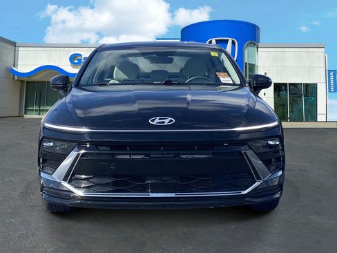 Used 2024 Hyundai Sonata SEL image 2