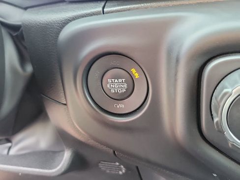 Used 2023 Jeep Wrangler Sport S image 26