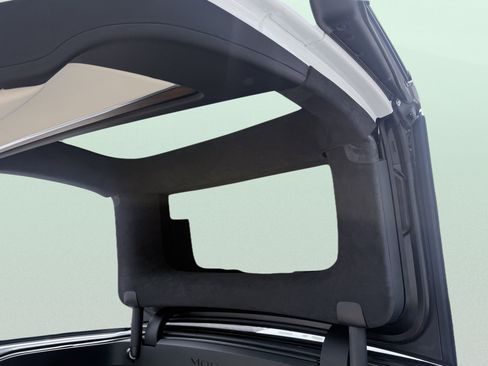Used 2023 Tesla Model X AWD/4WD image 44