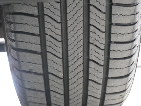 Used 2013 Toyota RAV4 XLE AWD/4WD image 28