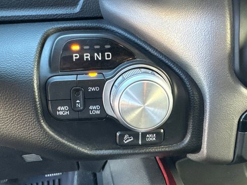 Used 2019 RAM 1500 Rebel image 31