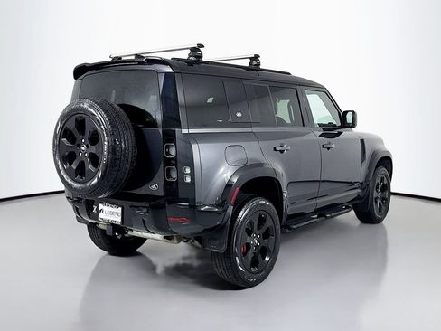 Used 2022 Land Rover Defender 110 X AWD/4WD image 5