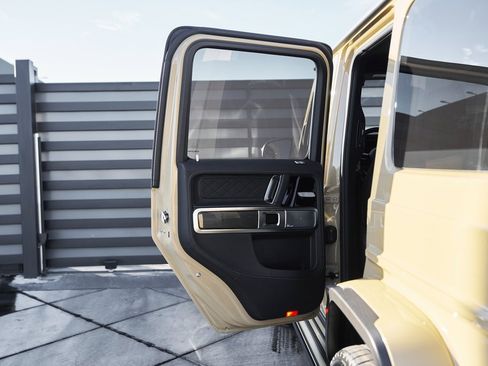 Used 2026 Mercedes-Benz G 63 AMG 4MATIC image 36