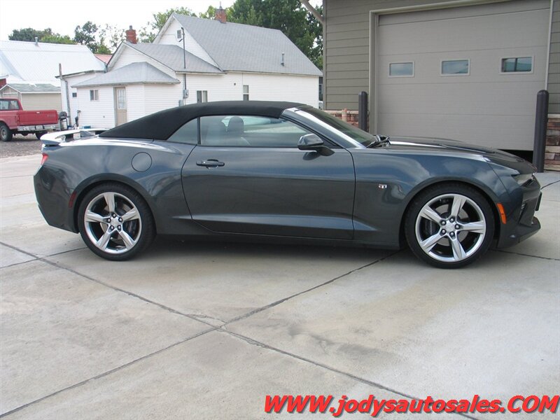 Used 2018 Chevrolet Camaro SS RWD image 28
