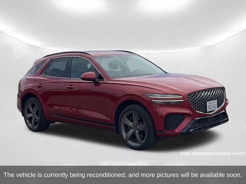 Used 2023 Genesis GV70 3.5T Sport w/ Sport Prestige Package AWD/4WD image 3