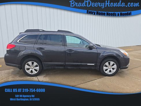 Used 2010 Subaru Outback 2.5i Premium AWD/4WD image 1
