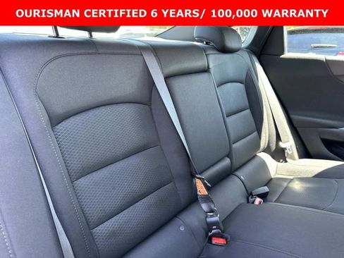 Used 2024 Chevrolet Malibu LT FWD image 13