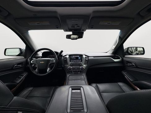 Used 2018 Chevrolet Tahoe Premier AWD/4WD image 13