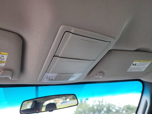 Used 2010 Ford F150 XL image 23