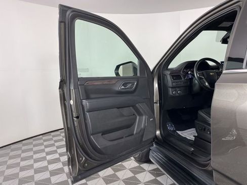 Used 2021 Chevrolet Tahoe LT image 16