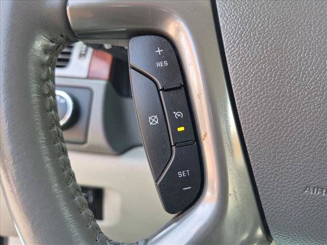 Used 2013 GMC Sierra 1500 SLT w/ SLT Convenience Package AWD/4WD image 13
