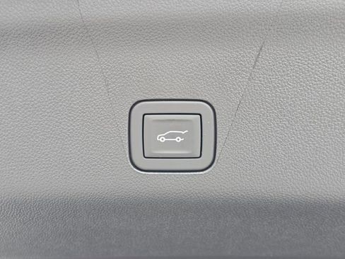 New 2026 Chevrolet Tahoe High Country image 12