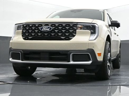 New 2025 Ford Maverick Lariat w/ 4K Tow Package image 40