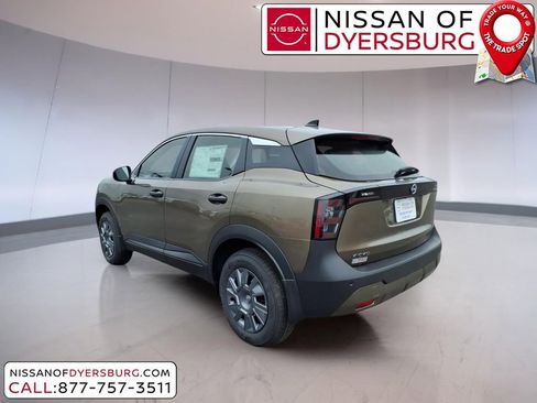 New 2026 Nissan Kicks S image 5