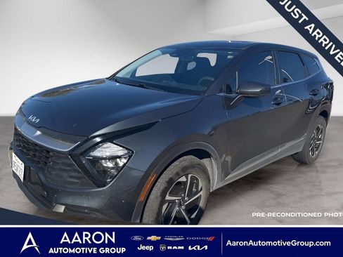 Used 2023 Kia Sportage LX AWD/4WD image 1