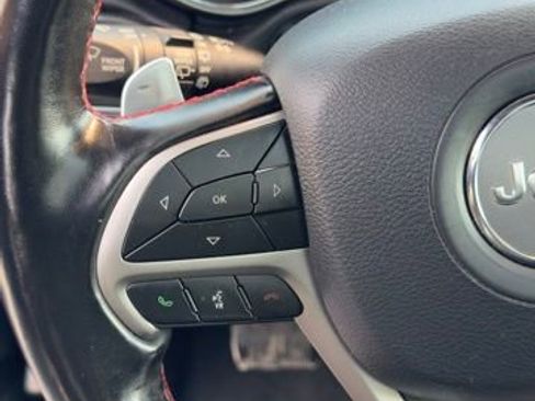 Used 2020 Jeep Grand Cherokee Trailhawk w/ Trailhawk Luxury Group image 9