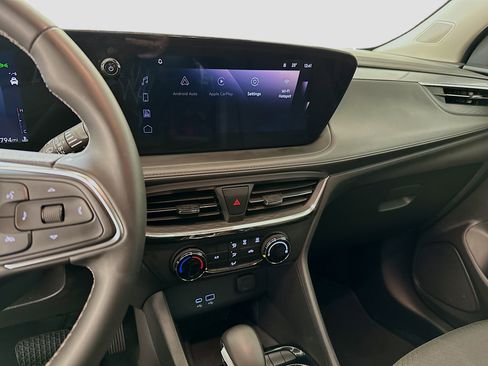 Used 2025 Buick Encore GX Preferred image 25