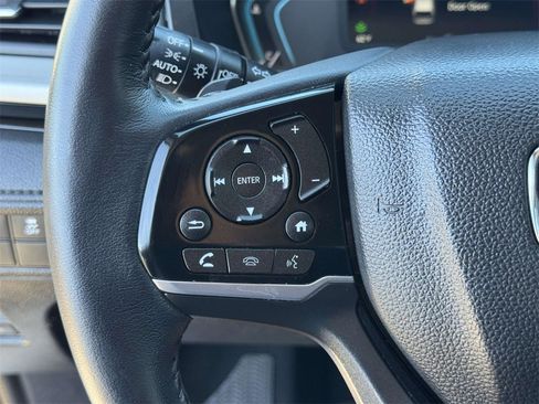 Used 2023 Honda Odyssey Touring image 10