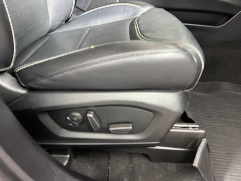Used 2022 Ford Explorer ST w/ Equipment Group 401A AWD/4WD image 6