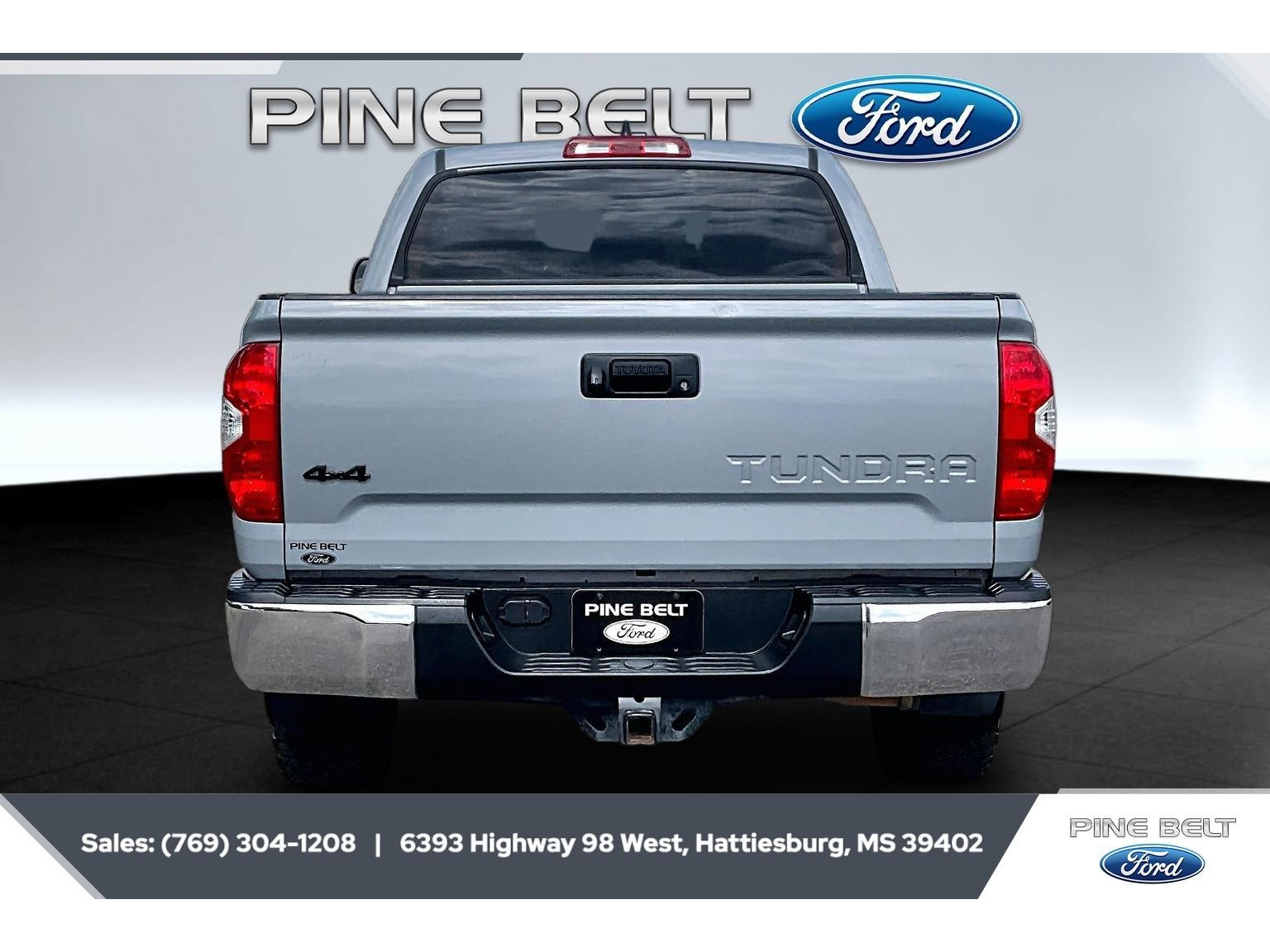 Used 2020 Toyota Tundra SR5 w/ SR5 Leather Package AWD/4WD image 4